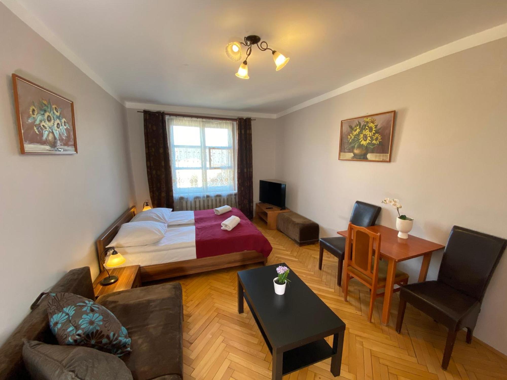 Apartments Legendary คราคูฟ ภายนอก รูปภาพ